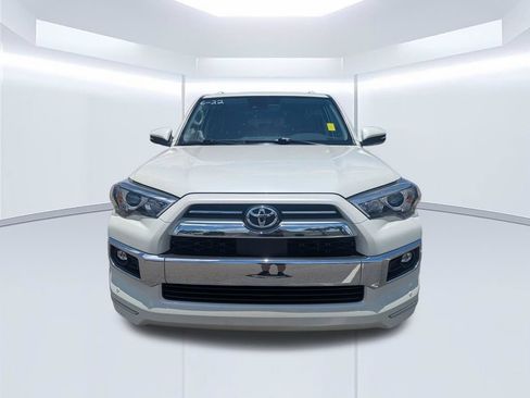 Used 2021 Toyota 4Runner Limited AWD/4WD image 3
