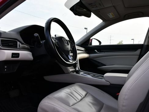 Used 2020 Honda Accord EX-L image 17