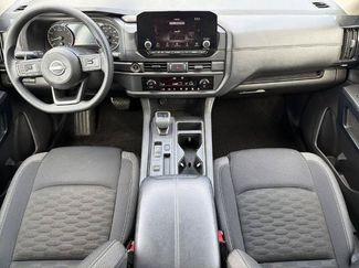 Certified 2024 Nissan Pathfinder S FWD video 2