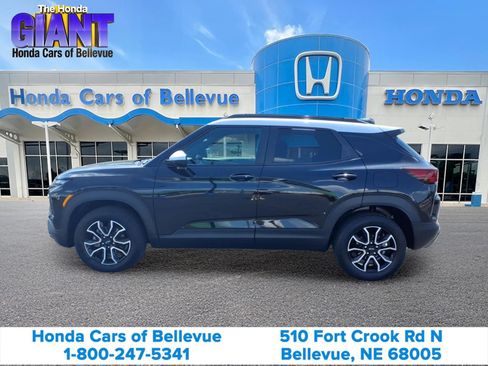 Used 2025 Chevrolet TrailBlazer ACTIV w/ Convenience Package AWD/4WD image 8