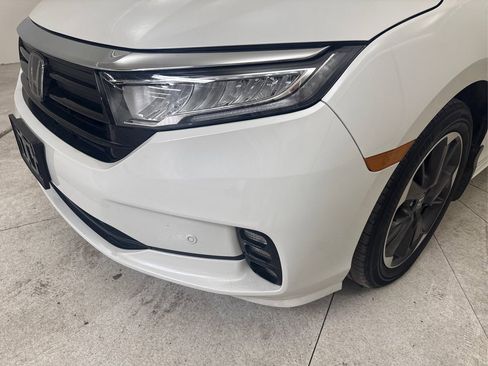 Used 2023 Honda Odyssey Elite image 12