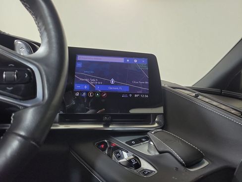 Used 2020 Chevrolet Corvette Stingray Preferred Cpe w/ 2LT Preferred Equipment Group RWD image 18
