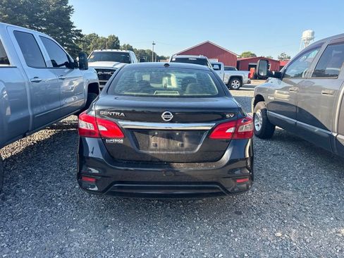 Used 2018 Nissan Sentra SV FWD image 4