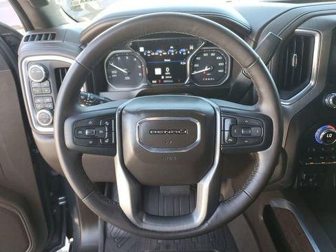 Used 2021 GMC Sierra 1500 Denali w/ Denali Ultimate Package AWD/4WD image 21