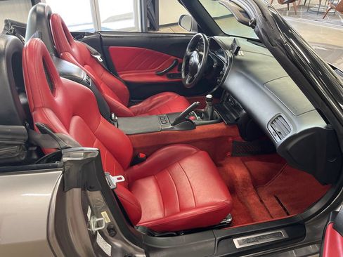 Used 2001 Honda S2000 image 56