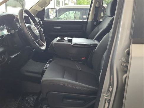 Used 2019 RAM 1500 Tradesman RWD image 11
