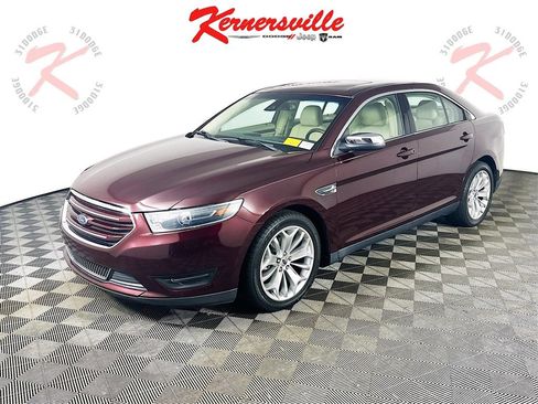 Used 2018 Ford Taurus Limited image 3