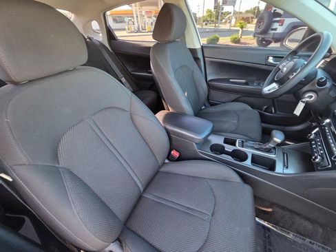 Used 2020 Kia Optima LX FWD image 18