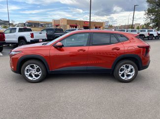 Used 2024 Chevrolet Trax LS w/ LS Convenience Package FWD video 2