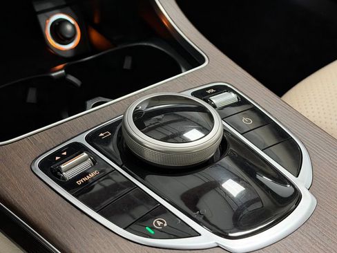 Used 2021 Mercedes-Benz C 300 4MATIC Sedan image 16