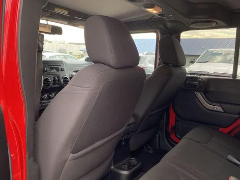 Used 2014 Jeep Wrangler Unlimited Sport w/ Quick Order Package 24S image 16