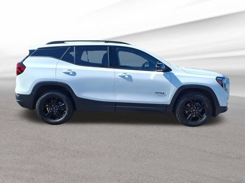 Certified 2024 GMC Terrain AT4 w/ Tech Package AWD/4WD image 7