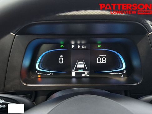 Used 2025 Hyundai Elantra Sport FWD image 5