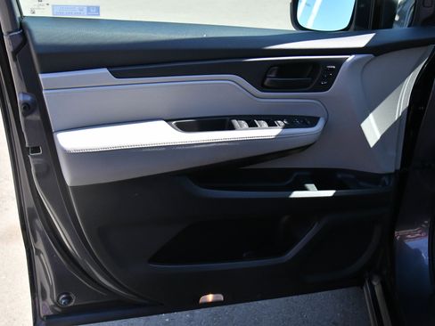 Used 2023 Honda Odyssey EX-L image 14