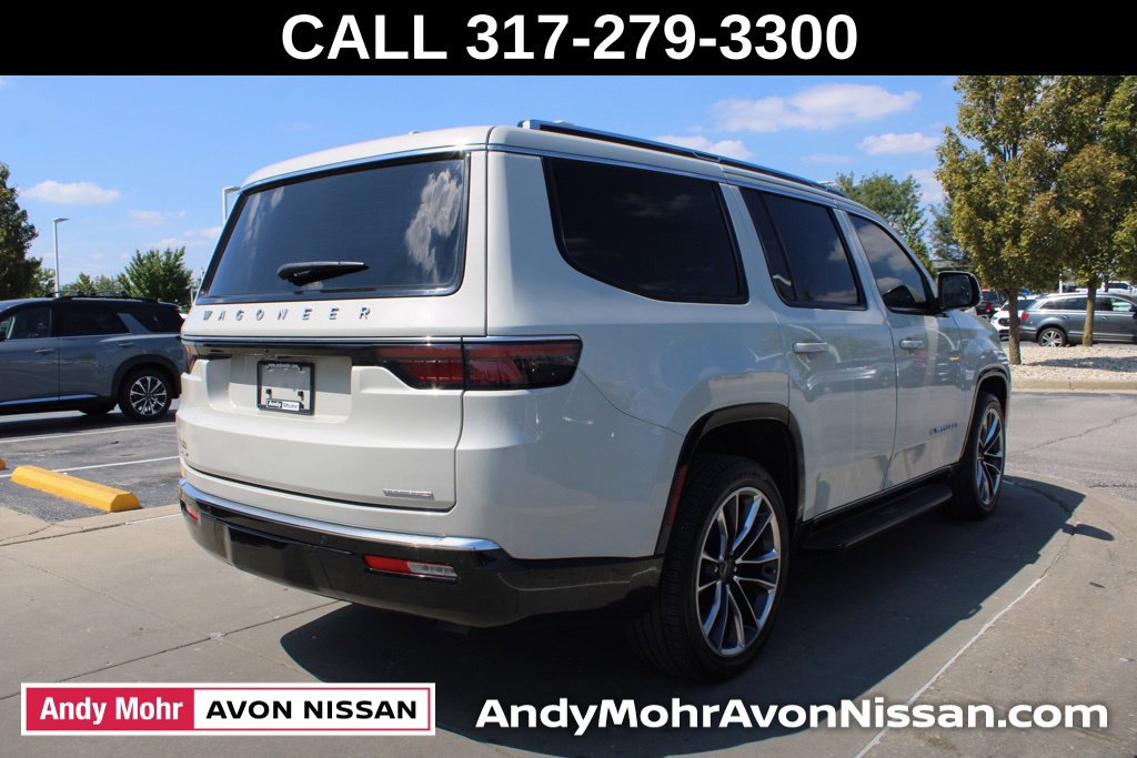 Used 2022 Jeep Wagoneer Series II w/ Premium Group I AWD/4WD image 7