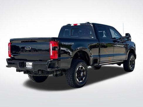 Used 2025 Ford F250 Lariat w/ Lariat Ultimate Package AWD/4WD image 7