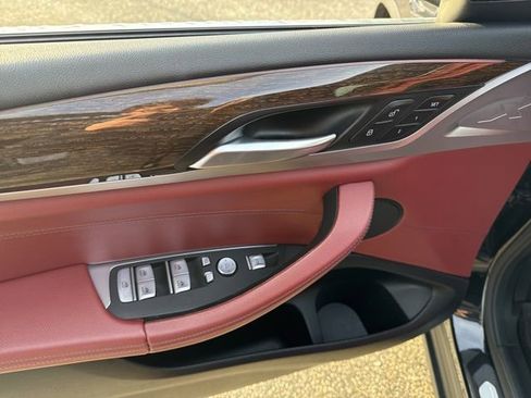 Used 2021 BMW X4 xDrive30i w/ Executive Package image 18