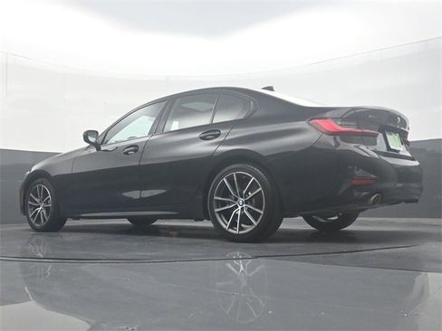 Used 2019 BMW 330i xDrive 330i xDrive image 31