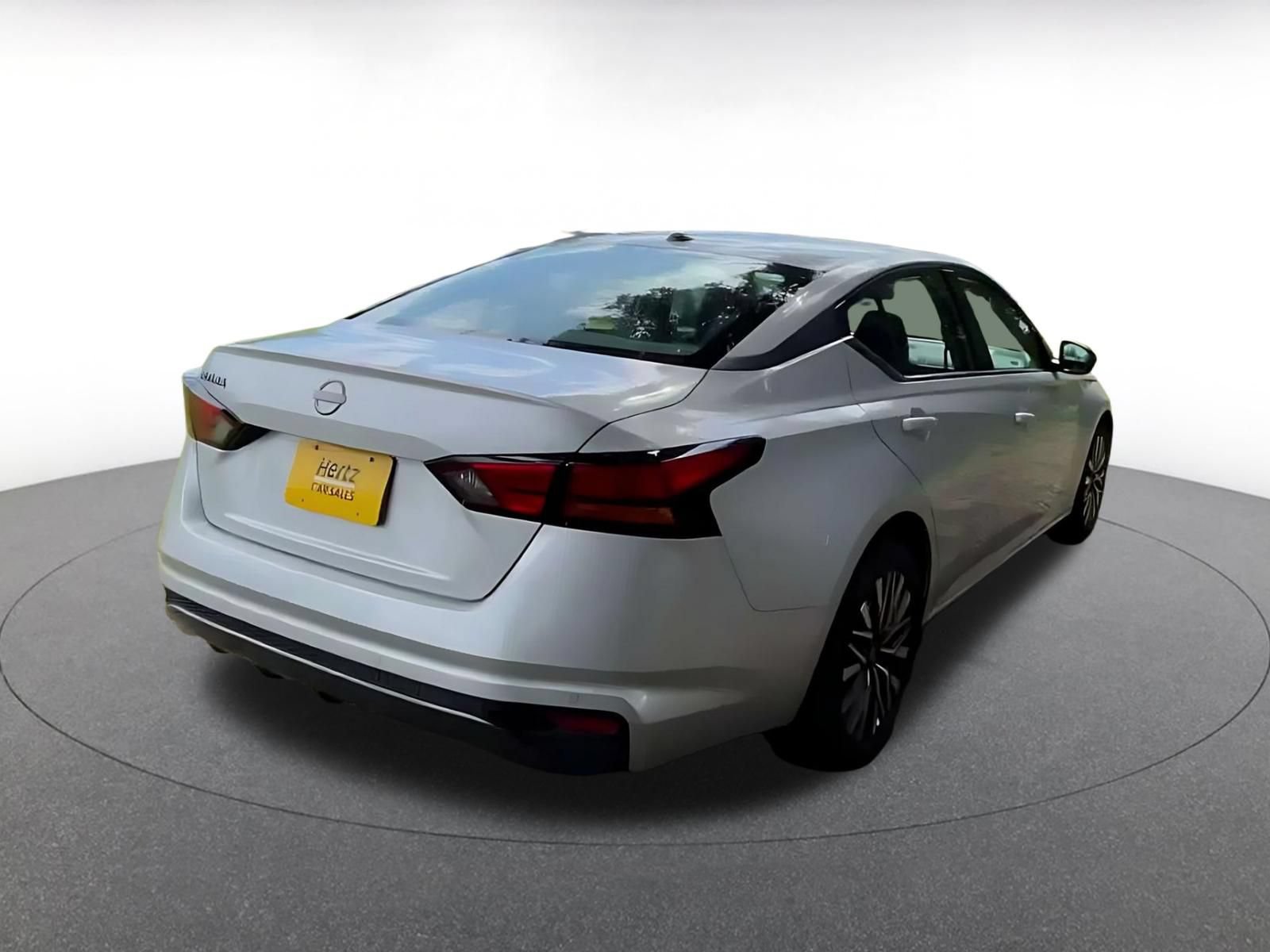 Used 2026 Nissan Altima 2.5 SV FWD image 13
