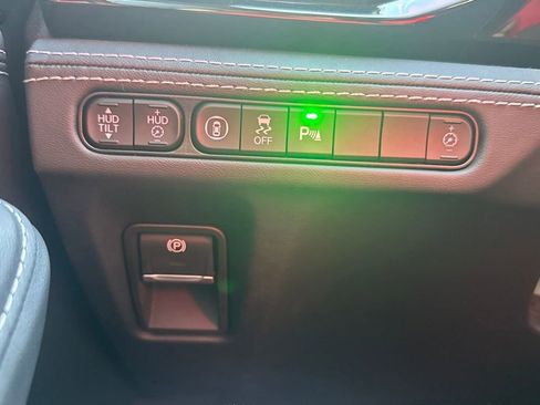 Used 2025 Acura MDX w/ Advance Package image 34