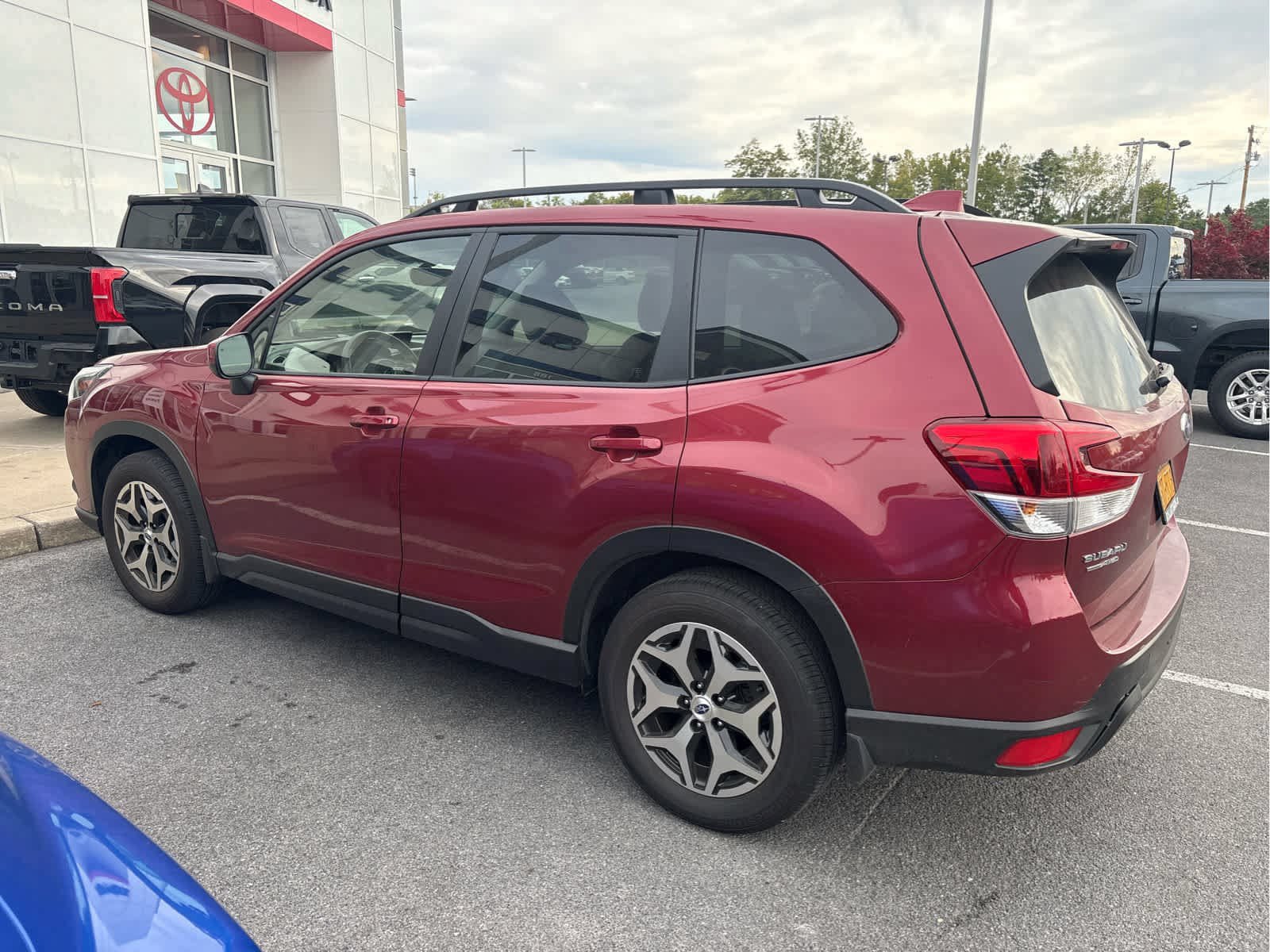 Used 2023 Subaru Forester Premium AWD/4WD image 4