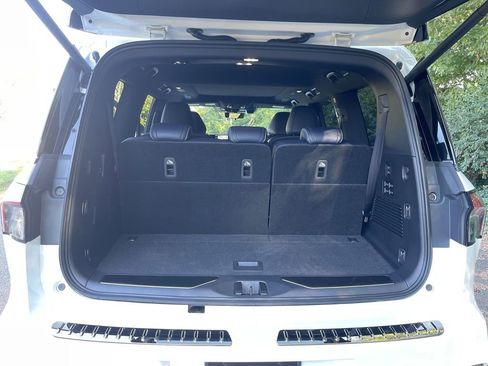 New 2026 INFINITI QX80 4WD w/ Sport Exterior Package image 28