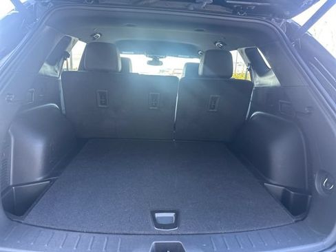 Used 2023 Chevrolet Blazer RS w/ LPO, Floor Liner Package FWD image 9