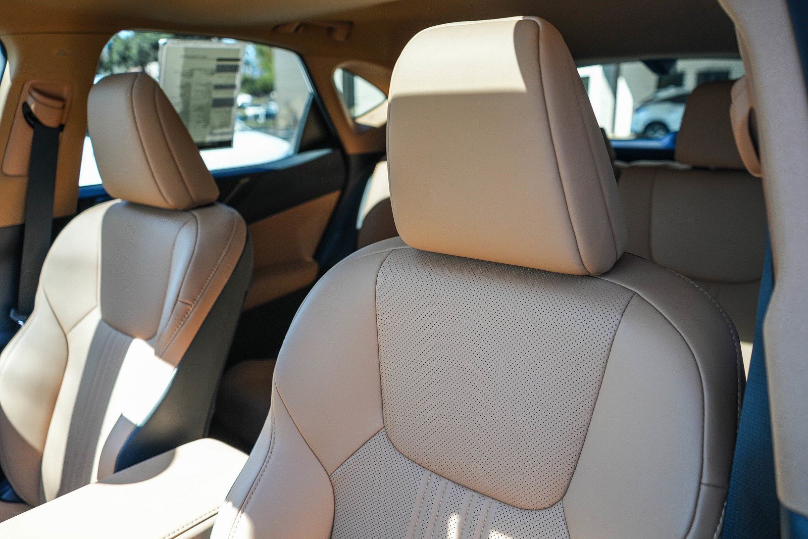Used 2026 Lexus NX 350h AWD w/ Accessory Package (2T) image 24