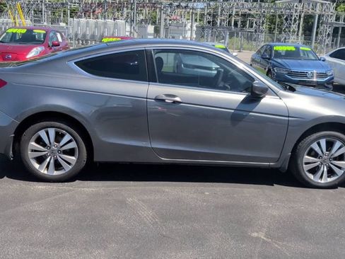 Used 2012 Honda Accord LX-S image 9