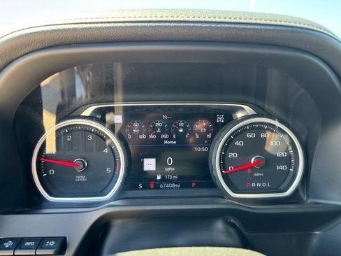 Used 2021 Chevrolet Silverado 2500 High Country w/ Z71 Off-Road Package AWD/4WD image 9