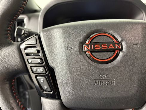 Used 2025 Nissan Frontier PRO-4X w/ Pro Premium Package image 24