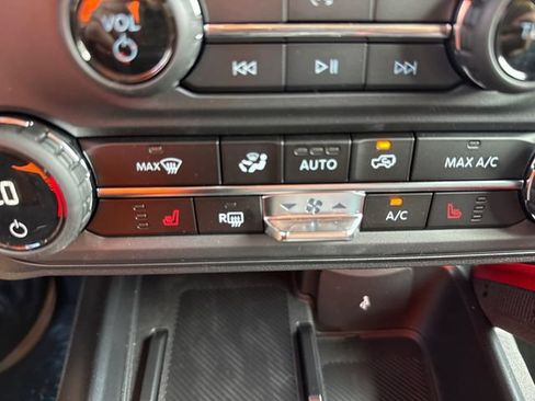 New 2026 Ford Bronco Heritage Edition AWD/4WD image 26