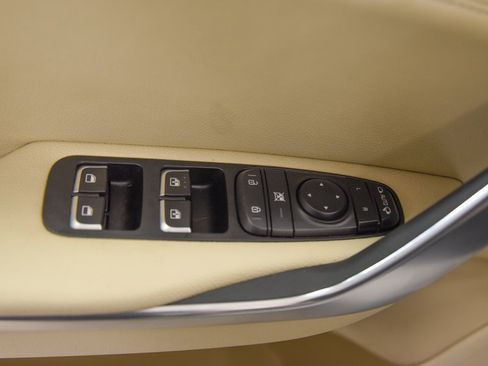 Used 2023 Kia Stinger GT-Line w/ Sun & Sound Package image 16