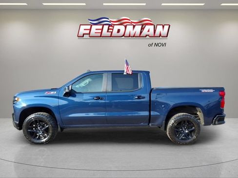 Used 2022 Chevrolet Silverado 1500 LT Trail Boss w/ Convenience Package II AWD/4WD image 2