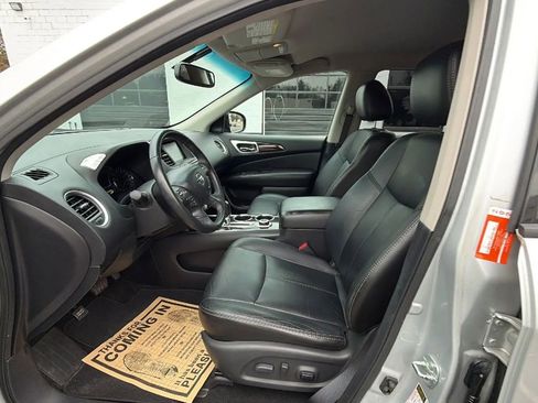 Used 2013 Nissan Pathfinder SL image 13