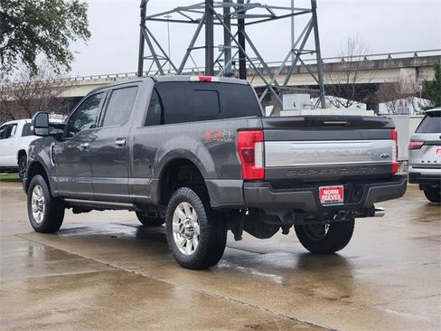 Used 2018 Ford F350 Platinum w/ Platinum Ultimate Package image 4