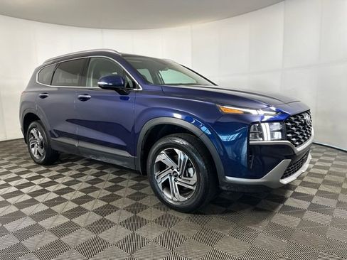 Used 2023 Hyundai Santa Fe SEL image 2