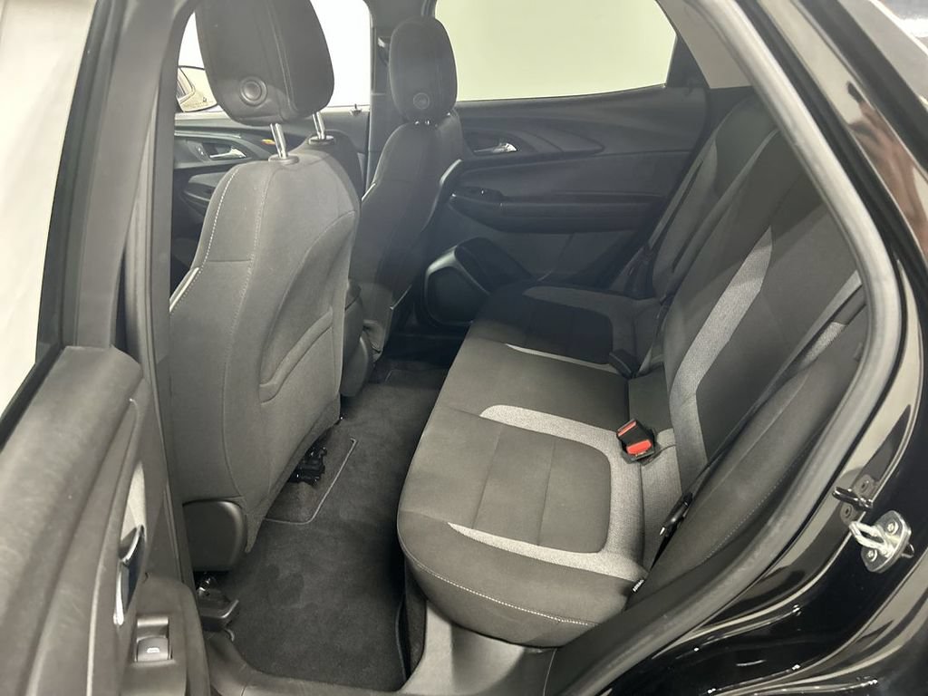 Certified 2023 Chevrolet TrailBlazer LT w/ Convenience Package FWD image 19