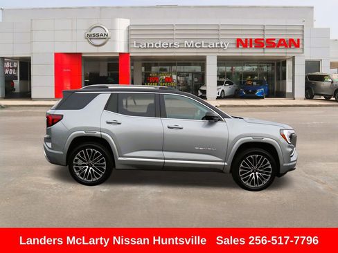 Used 2026 GMC Terrain Denali w/ LPO, Floor Liner Package image 2