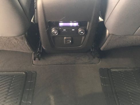 Certified 2023 Buick Enclave Essence w/ Experience Buick Package image 15