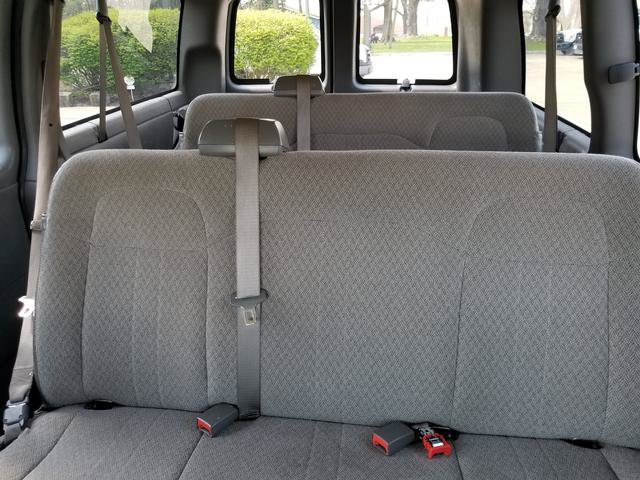 Used 2016 Chevrolet Express 2500 LS RWD image 14