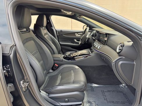 Used 2022 Mercedes-Benz AMG GT 43 w/ Driver Assistance Package image 17