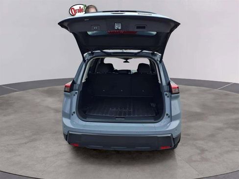 Used 2025 Nissan Rogue SV image 20