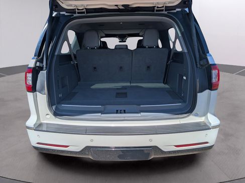 Used 2019 Lincoln Navigator L Reserve w/ Cargo Package image 78