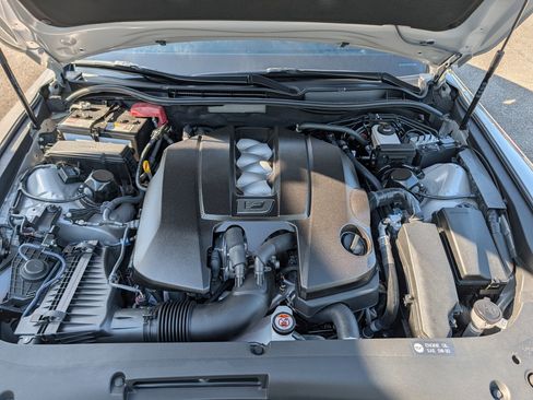 Used 2025 Lexus IS 500 w/ F-Sport Performance RWD image 13