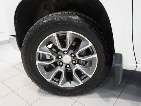 Certified 2024 Chevrolet Silverado 1500 LT image 29