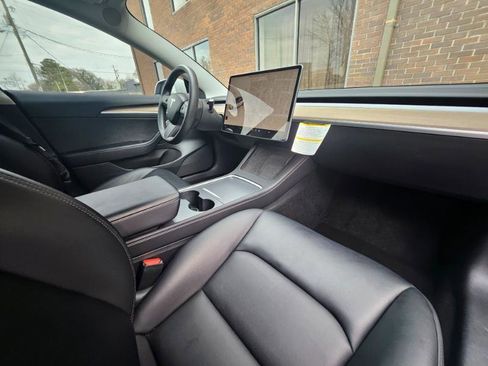Used 2022 Tesla Model 3 image 47