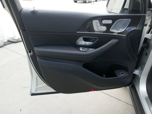 Used 2021 Mercedes-Benz GLE 350 4MATIC image 10