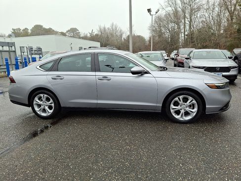 Certified 2023 Honda Accord LX image 13