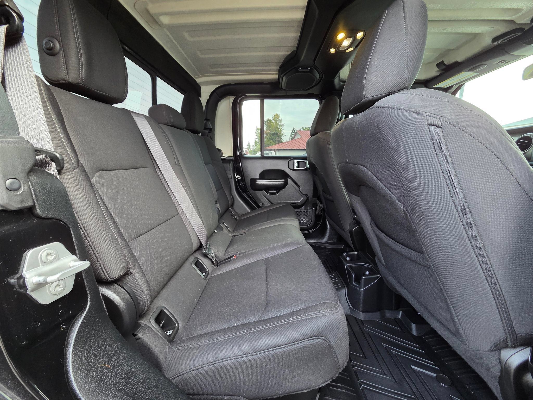Used 2020 Jeep Gladiator Sport AWD/4WD image 26